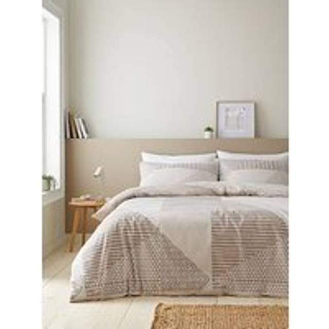 Larsson Geo Reversible Duvet Cover Set - Natural - Single - Catherine Lansfield