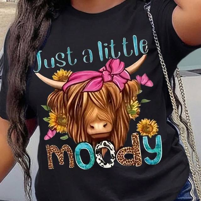 SHEIN Plus Women Casual Slogan Printed Regular Short Sleeve T-Shirt With Bull Pattern Graphic Tees Women Tops