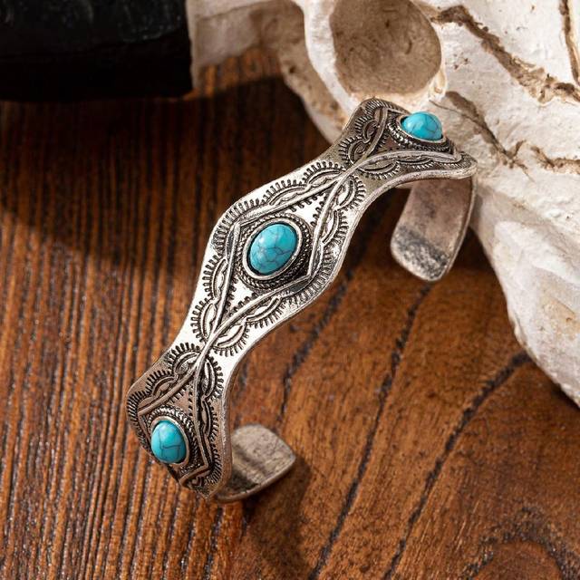 SHEIN 1 Pc Blue Turquoise Acrylic Decor Western Concho Cuff Bangle Statement Bracelet For Cowgirl