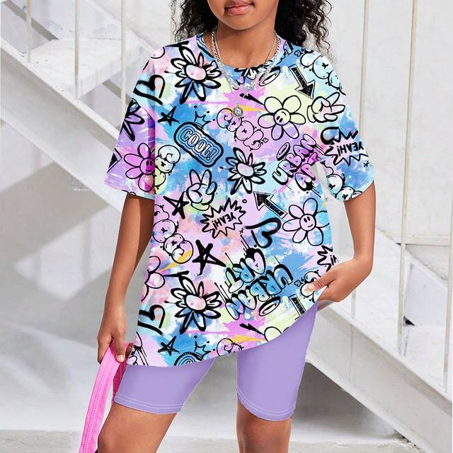 SHEIN Tween Girls&#39; Casual Simple Short Sleeve T-Shirt And Shorts Set, Cool Street Pattern, Suitable For Summer