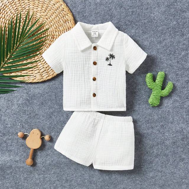 SHEIN Newborn Baby Boy Coconut Tree Print Top And Solid Color Shorts Set