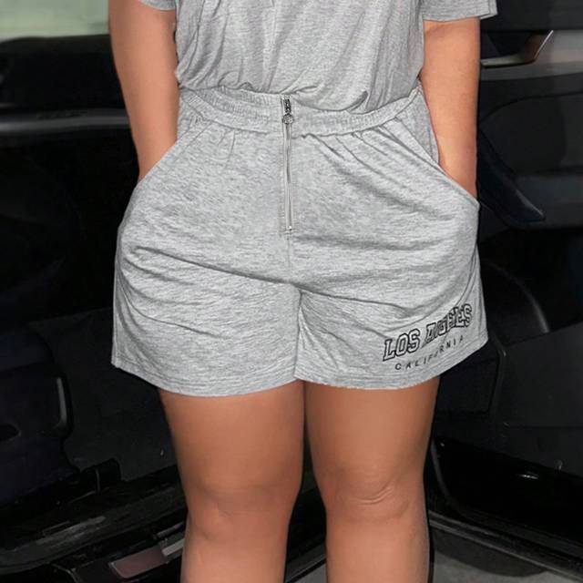 SHEIN Plus Casual Sports Grey Elastic Waistband Adjustable Waist Straight Shorts, Comfy Shorts