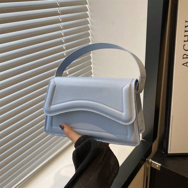 SHEIN New Blue Solid Color PU Leather Mini Square Handbag For Girls, Simple And Stylish Bag For Going Out, And Versatile Handbag