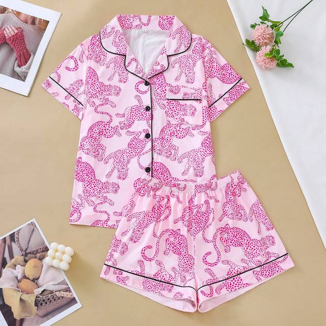 SHEIN Pink Leopard Print Women&#39;s Pajama Set, Comfortable Short Sleeve Button-Up Shirt And Loose Elastic Shorts, Casual All-Season Outdoor And Indoor Women&#39;s