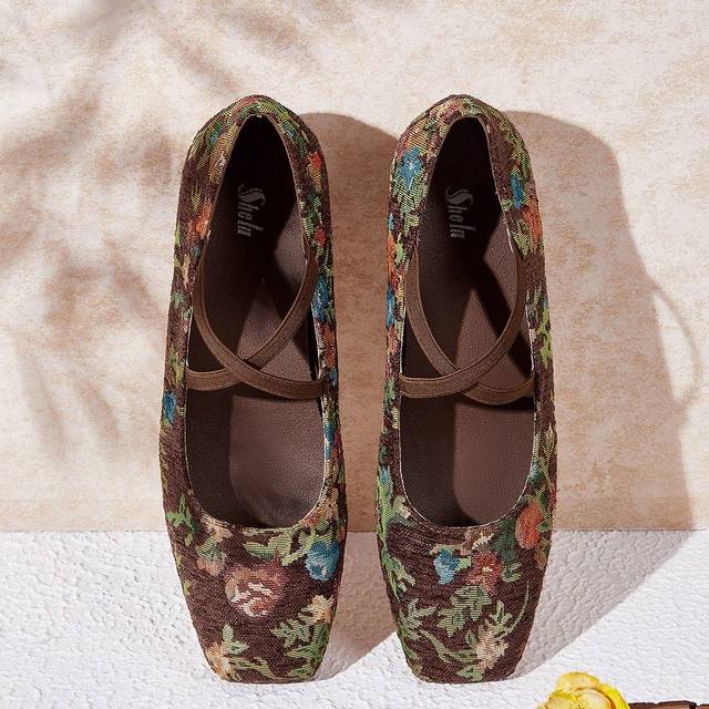 Cuccoo Women&#39;s Retro Jacquard Flat Square Toe Loafers For Summer Vacation Shoes Summer Spring Shoes Spring Break Easter