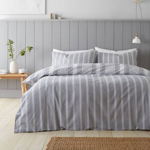Brushed Cotton Ticking Stripe Reversible Duvet Cover Set - Grey (King Duvet Cover + 2 Standard Pillowcases)