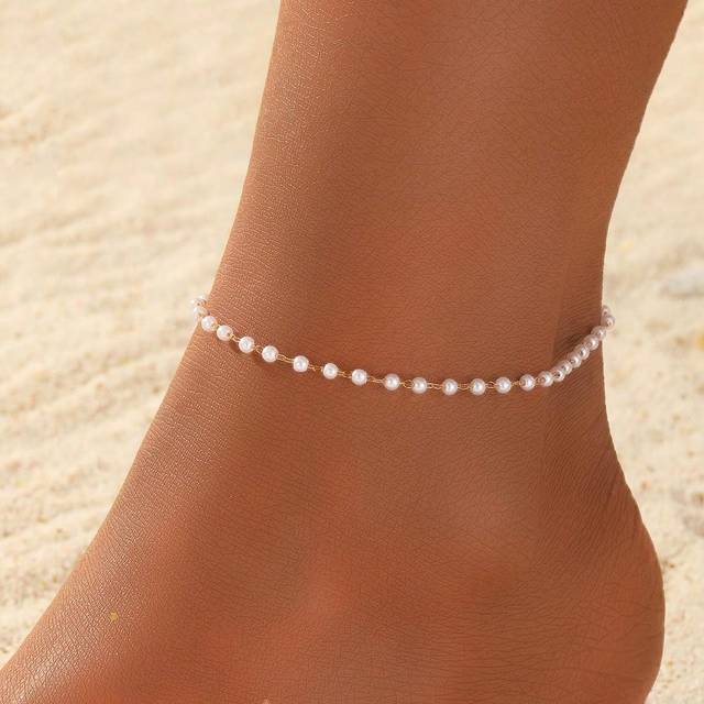 SHEIN 1pc Girls Sweet Popular Faux Pearl Decor Copper Anklet For Summer Beach Party Anklet For Friend Birthday Gift For Daily Wear