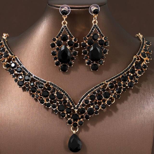 SHEIN Bridal Wedding Jewelry Set For Women, Including Necklace, Earrings And Other Delicate Accessories For Wedding Or Party Royal Halloween