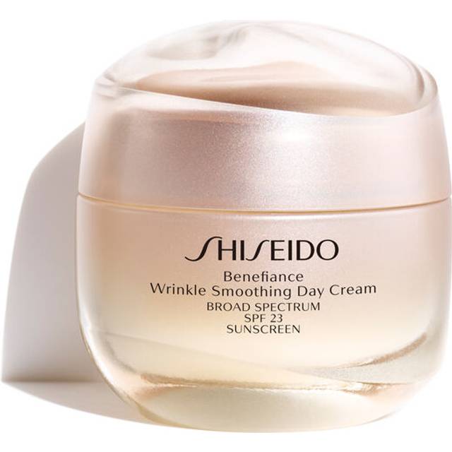 Shiseido, Shiseido Cr/Viso Benefiance Wrinkle Smoot. Spf25 5, Dagkräm Mot Sprinkles Spf 25, Mångfärgad, U, Kvinna