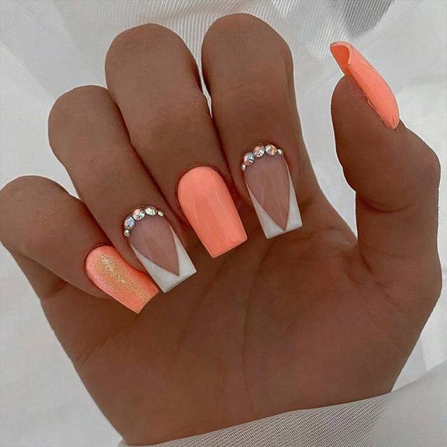 SHEIN 24pcs Short Square Sparkling Nail Tips With Nail File And Jelly Silicone Glue Press On Nails Nail Supplies