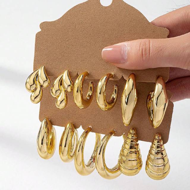 SHEIN 6 Pairs Golden Color Water Drip Studs Minimalist Hoop Earrings Set For Women