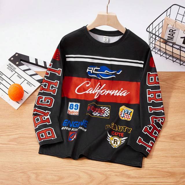 SHEIN Tween Boy Sports Car Printed Long Sleeve T-Shirt
