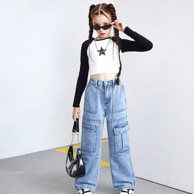 SHEIN Tween Girls Light Wash Flat Pocket Straight-Leg Cargo Denim Jeans