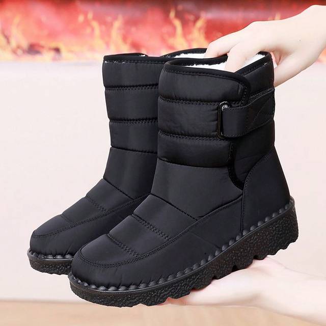 SHEIN Winter Women&#39;s Short Snow Boots, Thickened And Warm, Round Toe, Plus Size 36-45, Anti-Slip With Thickened And Plus-Size Flat Heels