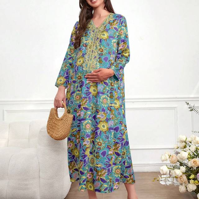 SHEIN Maternity V-Neck Casual Long Dress With All Over Printed & Asymmetrical Hem Cutting