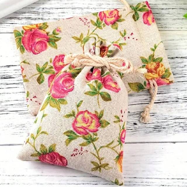 SHEIN 15pcs Rose MINI Burlap Bag Drawstring Gift Bag Jewelry Packaging Bag Wedding Gift Bag Wedding Decoration Party Gift Bag Birthday Gift Bag Party Favors