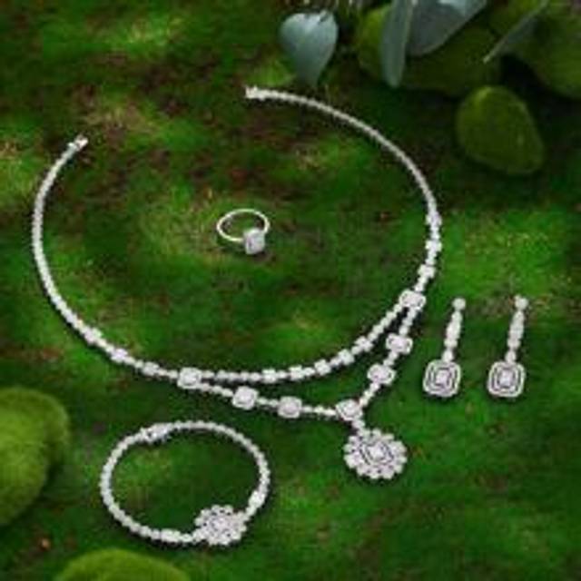 Dubai Lyxfärg Brudhalsbandsset för kvinnor Cubic Zirconia Bröllopssmyckeset Brudar Accessoarer Smycken - Vitt (En-Storlek)