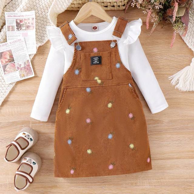 SHEIN 2pcs/Set Young Girl Cute Ribbed Ruffle Sleeve Top & Letter Print Jumper Skirt Set