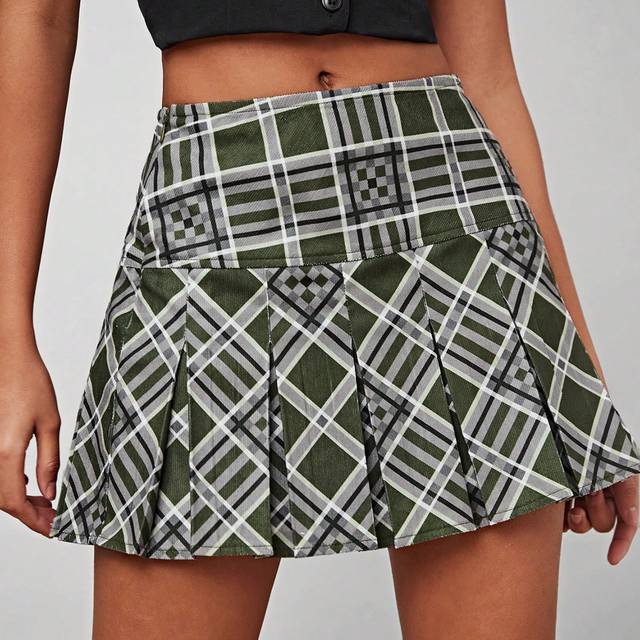 SHEIN Women&#39;s Preppy Style Corduroy Plaid Pattern High Waist Pleated Skirt, Perfect Match For Any Occasion