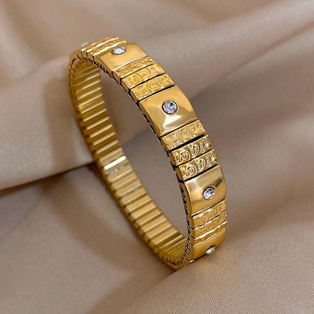SHEIN 1pc Unique Concave Textured Bracelet Watch Strap Elastic Bracelet For Women Stainless Steel Rhinestone Bracelet Chunky Golden Bracelet For Party Birth