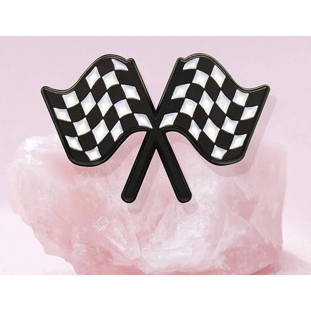 SHEIN 1pc Black And White Checkerboard Flag Enamel Pins Custom Formula Racing Brooches Lapel Badges Punk Jewelry Gift For Best Friend