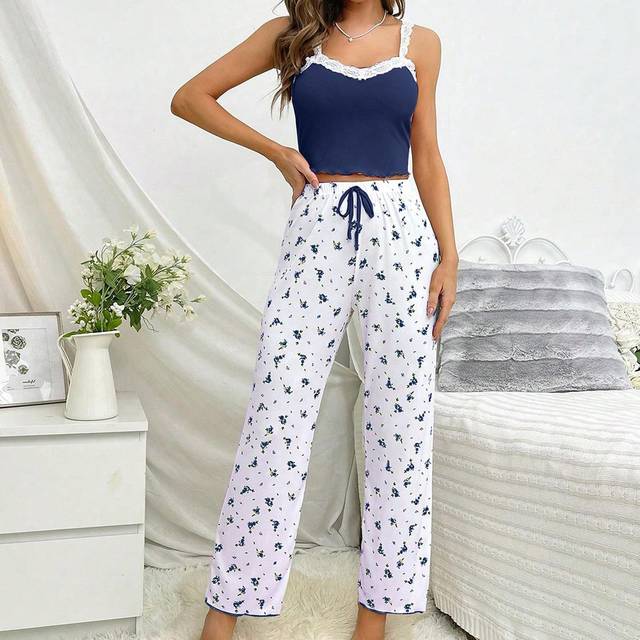 SHEIN Contrast Lace Cami Top & Ditsy Floral Print Pants PJ Set / Pajama Set
