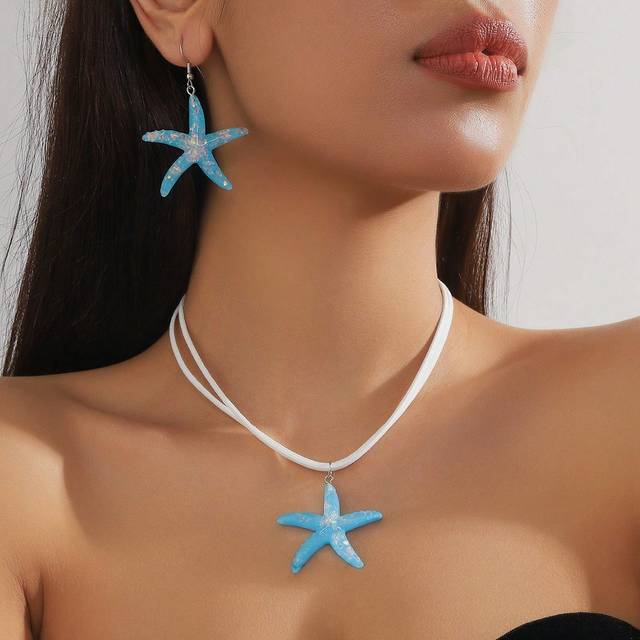 SHEIN 1set/3pcs Simple Fashion Star Shaped Pendant Necklace Set With Blue Starfish Earrings, Ocean Vacation Style Beach Jewelry For Women