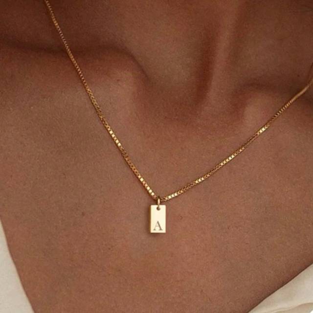 SHEIN Minimalist Letter Square Necklace, Stainless Steel Gold Plated Box Chain, Delicate Initial Pendant Suitable For Daily Wear Women