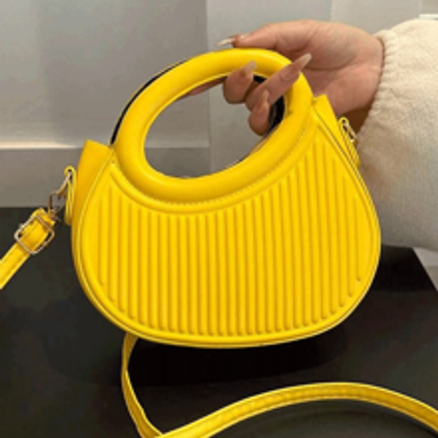 Fashionabla klassisk nischdesign Skonsam pendling för kvinnor Date Axel Crossbody-väska Randig präglad handväska Fashionabla rund Crossbody-väska Ny p - Gul