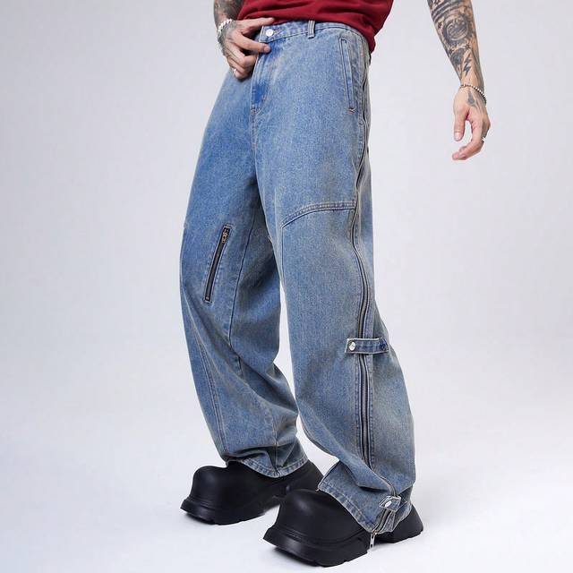 Manfinity Y2K Retro Street Style Men&#39;s Light Blue Faded Wash Flare Leg Zippered Opening Baggy Jeans