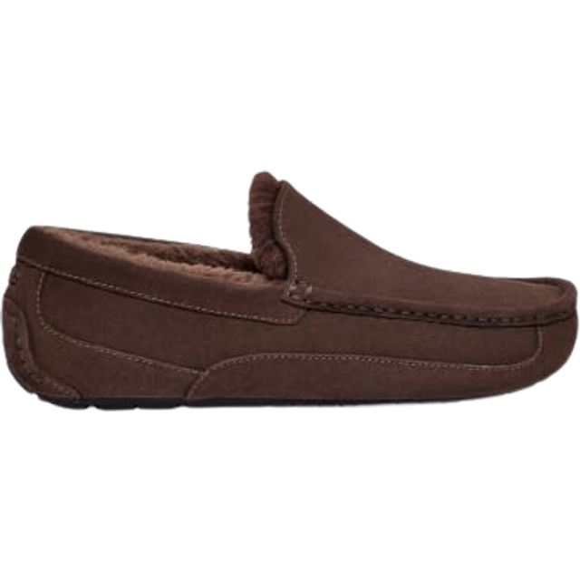 UGG Ascot Slippers in Dusted Cocoa