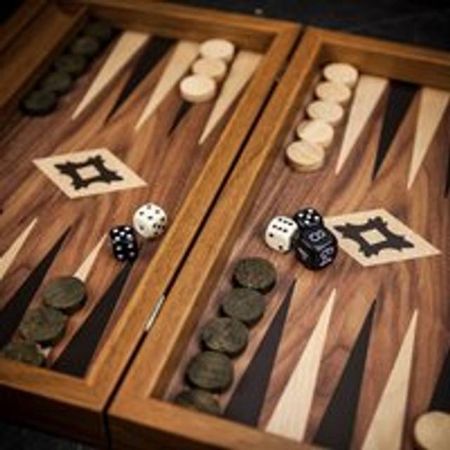 Manopoulos Walnut Wood Backgammon Set - Travel - add a Personalised Brass Plaque