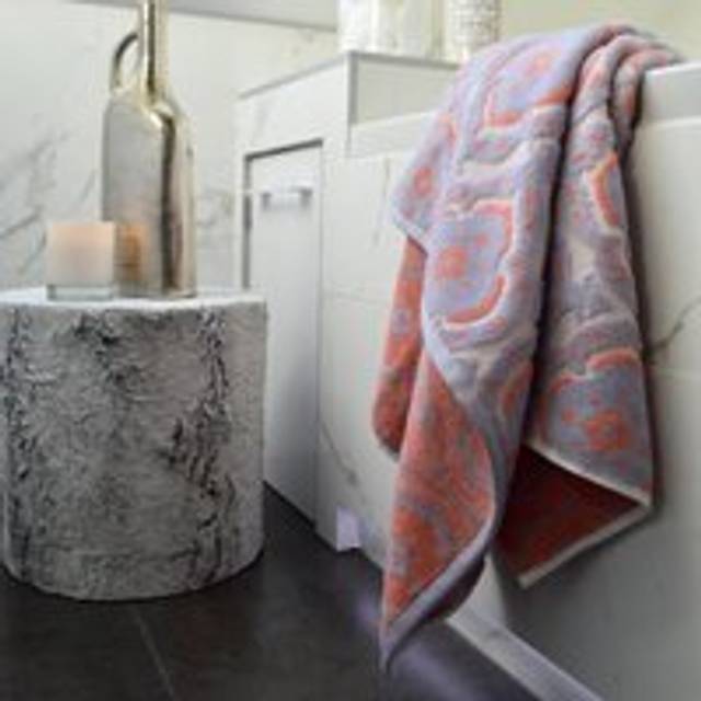 Goa Floral Design Bath Sheet (Bath Sheet)