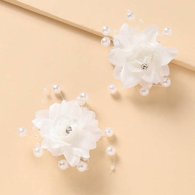SHEIN 2pcs/Set Girls&#39; Pearl & Flower Decor Hair Clip For Wedding Season