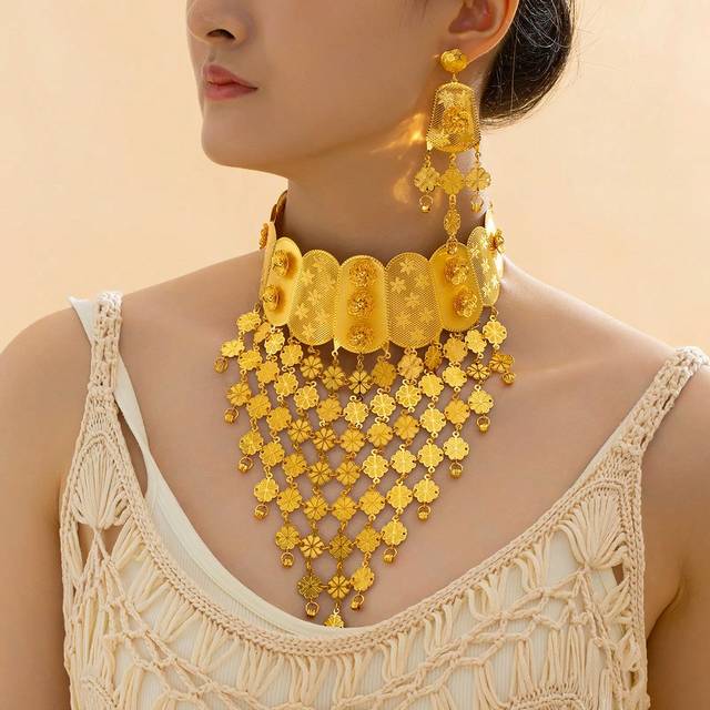 SHEIN 3pcs/Set Elegant Golden Jewelry Set, Fashionable Costume Jewelry Set For Women, Dubai Style