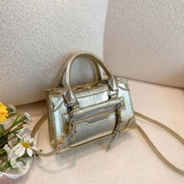 SHEIN Fashionable And Versatile Solid Color Texture Handbag