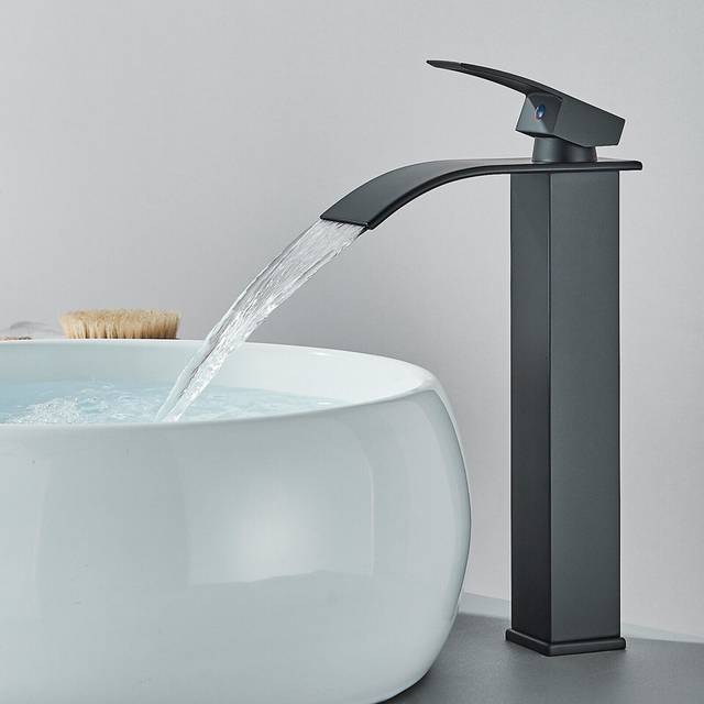 Clynt Modern Bathroom Sink Faucet Waterfall Tall Single Lever Handle Single Hole Mono Basin Mixer - Matte Black (120cm)