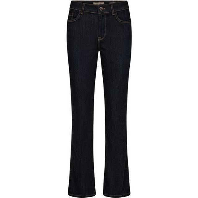Deluxe Jeans