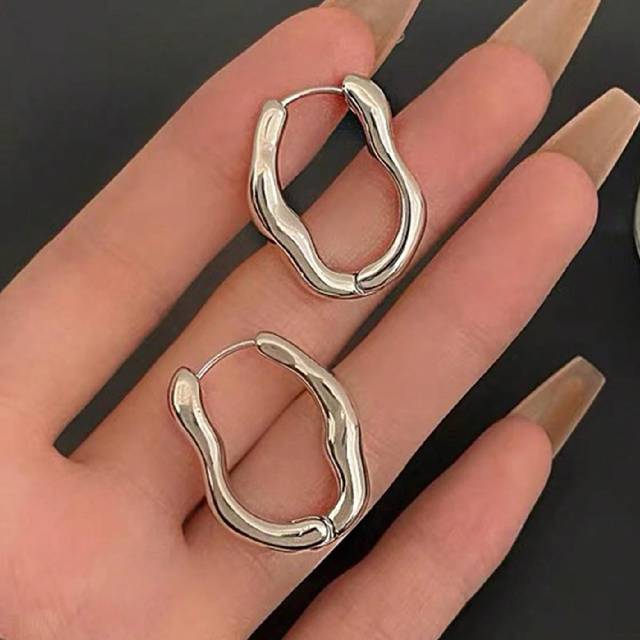 SHEIN 1pair Minimalist Style Asymmetrical Geometric Design French Fashion Simple & Elegant Earrings Paleness For Women&#39;s Everyday Wear