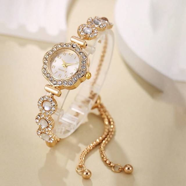 SHEIN Quartz Wristwatch For Teenage Girls, Simple Design, Fashion, Daily Wear, Bracelet Watch, Party/Birthday Gift