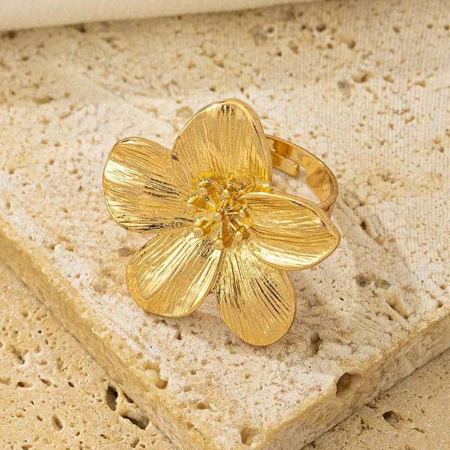SHEIN Elegant Stainless Steel Flower Adjustable Open Finger Ring, 18K Gold PVD Coating, Waterproof, Wedding Gift For Women Valentines