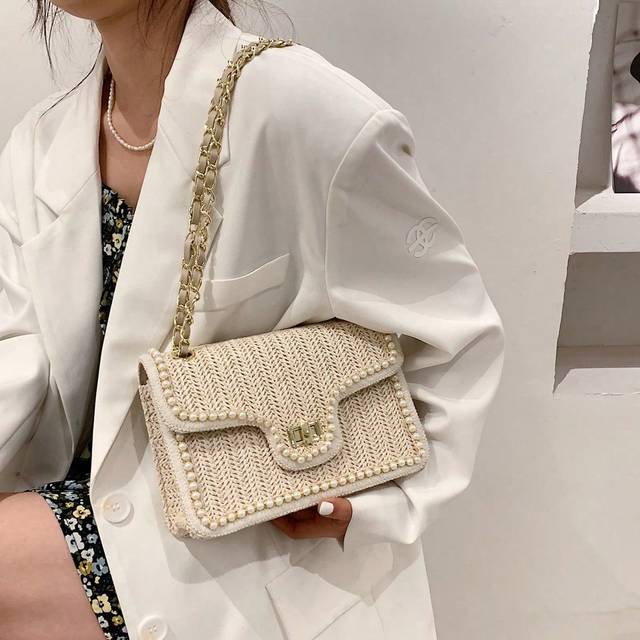 SHEIN 1pc 2025 New Arrival Fashion Faux Pearl Straw Rivet Decor Shoulder Crossbody Square Bag, Suitable For Women For Holiday, Travel, Everyday Use, Work Co