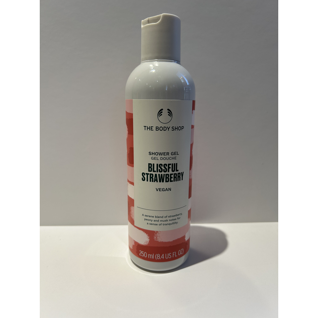 The body shop blissful strawberry shower gel 250ml – vegan