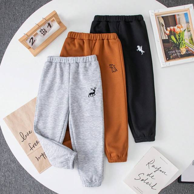 SHEIN Buy 2 Get 1 Free Set Young Boys Casual School Style Comfortable Fashion Simple Practical Adorable Graphic Fleece Thick Warm Pants, Suitable For Kids O