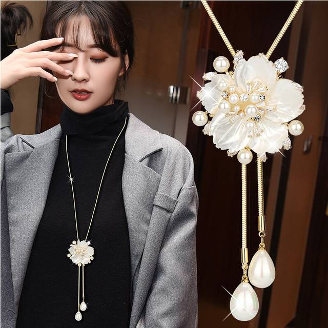 Womens Fashionable Floral Tassel Necklace With Natural Shell And Pearl Details