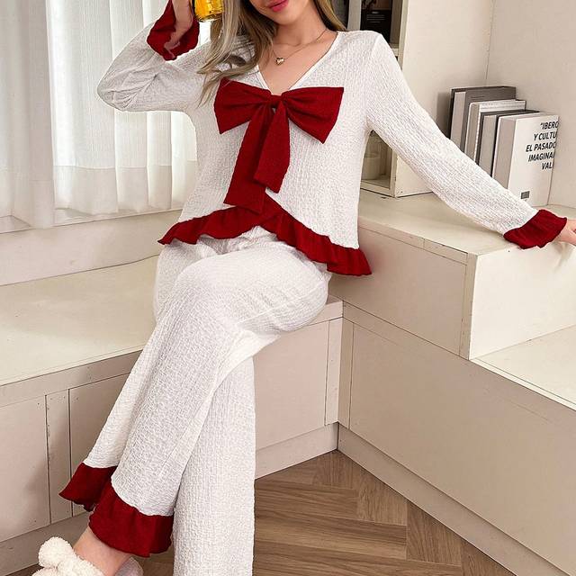 SHEIN Contrast Color Bow-Knot Decor Jacquard Pattern Ladies&#39; Pajama Set