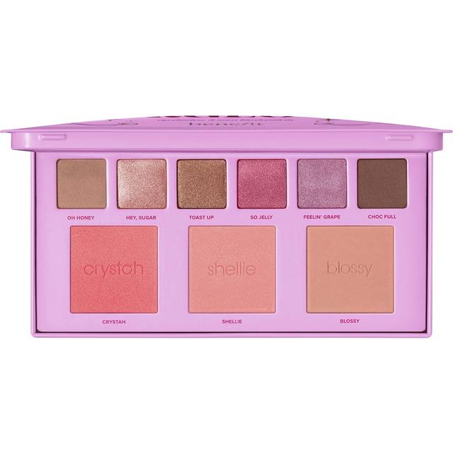benefit - Limited Edition Treat Yourself Gorgeous! Eyeshadow & Blush Palette for Women