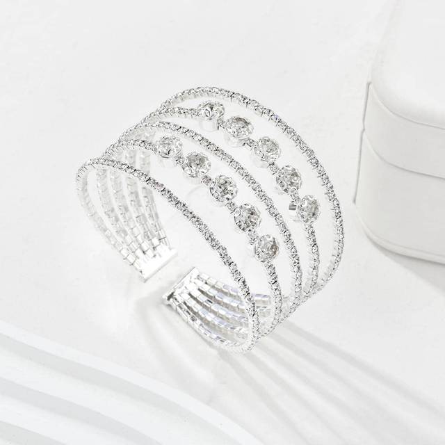 SHEIN 5pcs Fashion Elegant Rhinestone Cuff Bracelets, Bridal Wedding Accessories