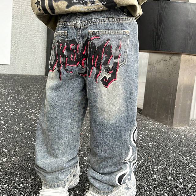 SHEIN Young Boys&#39; Street Cool Retro Vintage Washed Flame Letter Pattern Baggy Blue Jeans,For Young Boys Fall Clothes