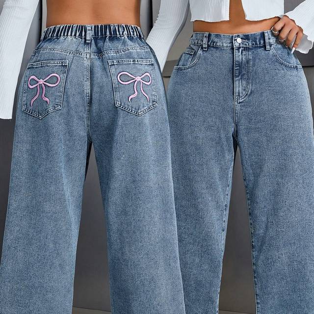 SHEIN Plus Size Women Front Button Pocketed Bow Embroidered Casual Baggy Boyfriend Jeans